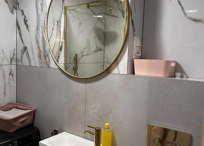 Przy Unislawy Апартаменты Щецин